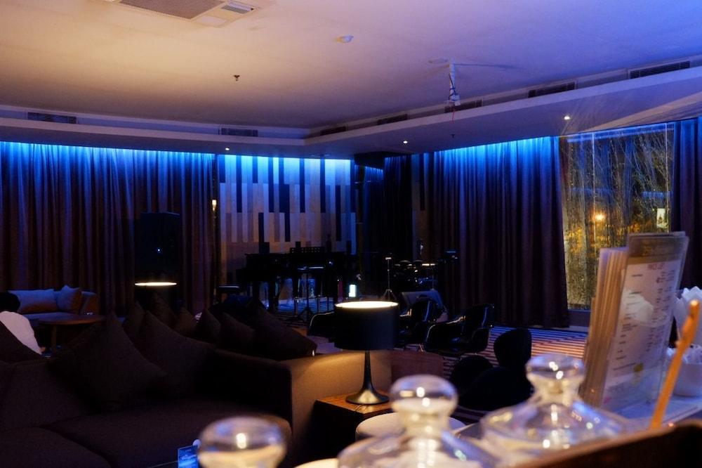 The Premiere Hotel Pekanbaru Eksteriør bilde