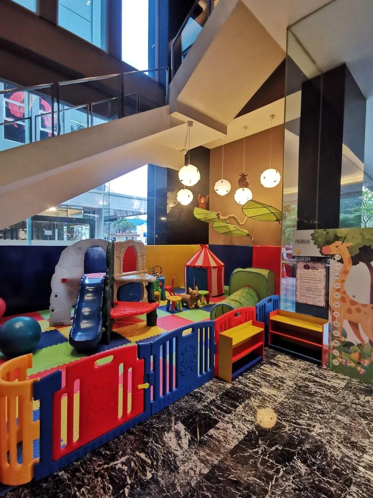 The Premiere Hotel Pekanbaru Eksteriør bilde