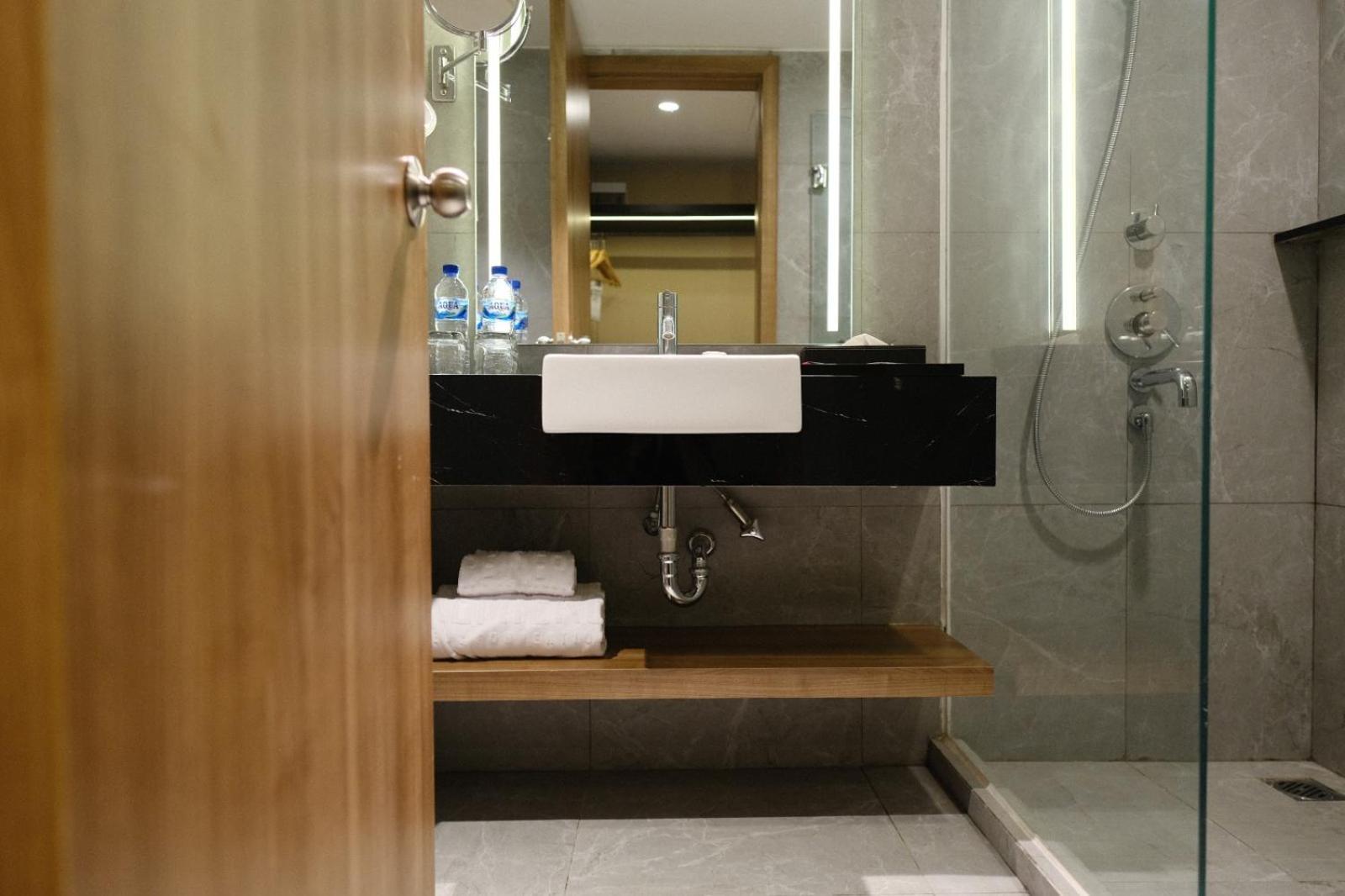 The Premiere Hotel Pekanbaru Eksteriør bilde