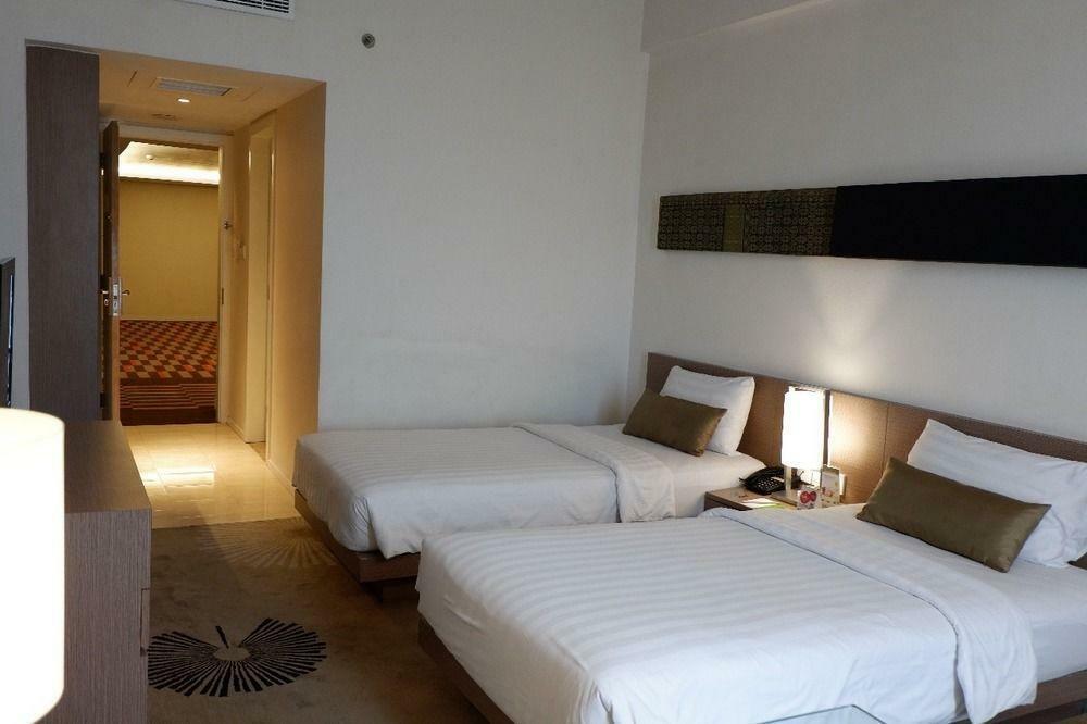 The Premiere Hotel Pekanbaru Eksteriør bilde